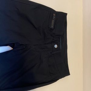 Lululemon black skinny pant size 4